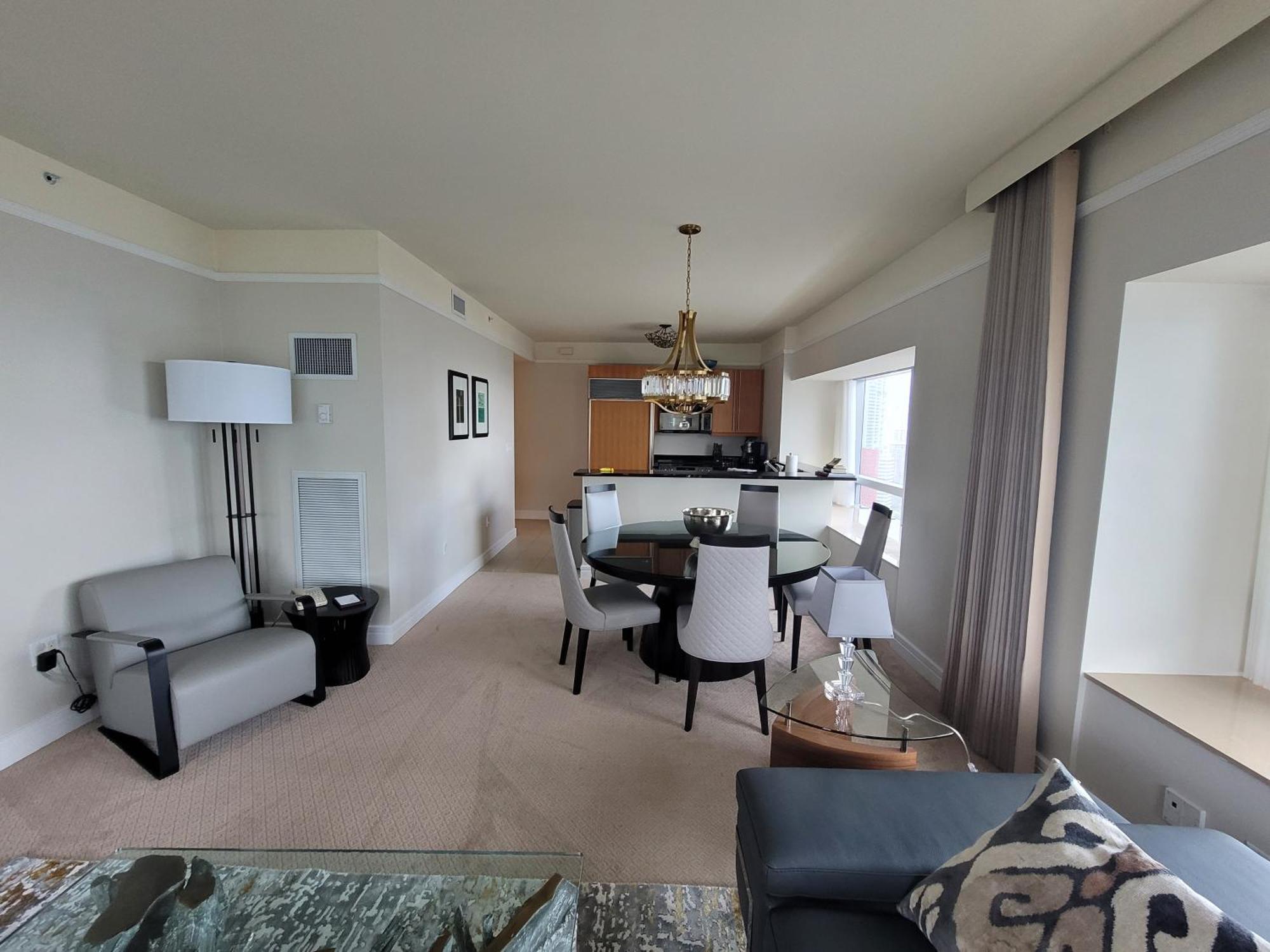 2 Bedroom Or King Studio Suites Four Seasons Hotel Miami Free Wi-Fi & Free Parking Eksteriør billede