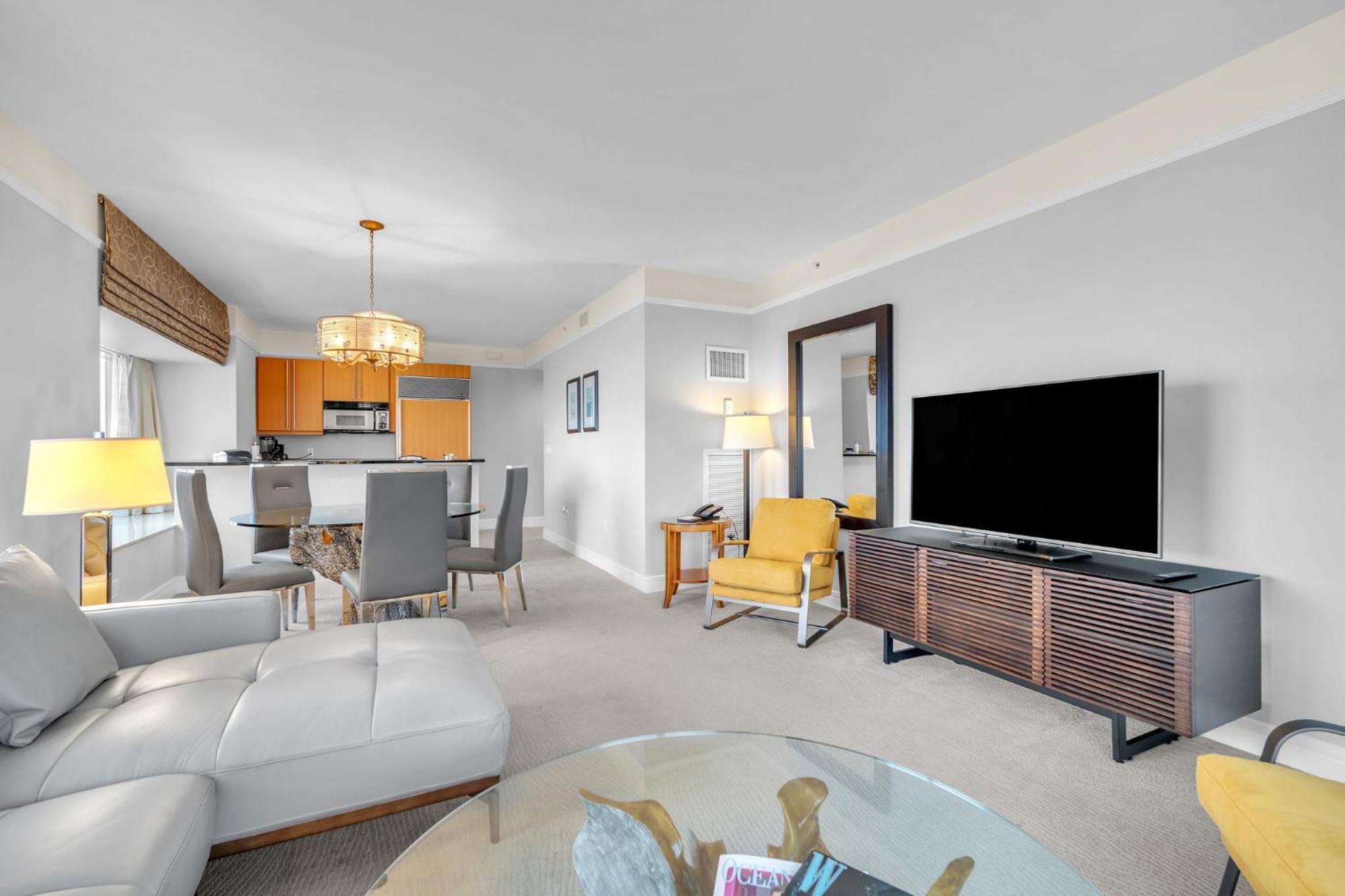 2 Bedroom Or King Studio Suites Four Seasons Hotel Miami Free Wi-Fi & Free Parking Eksteriør billede