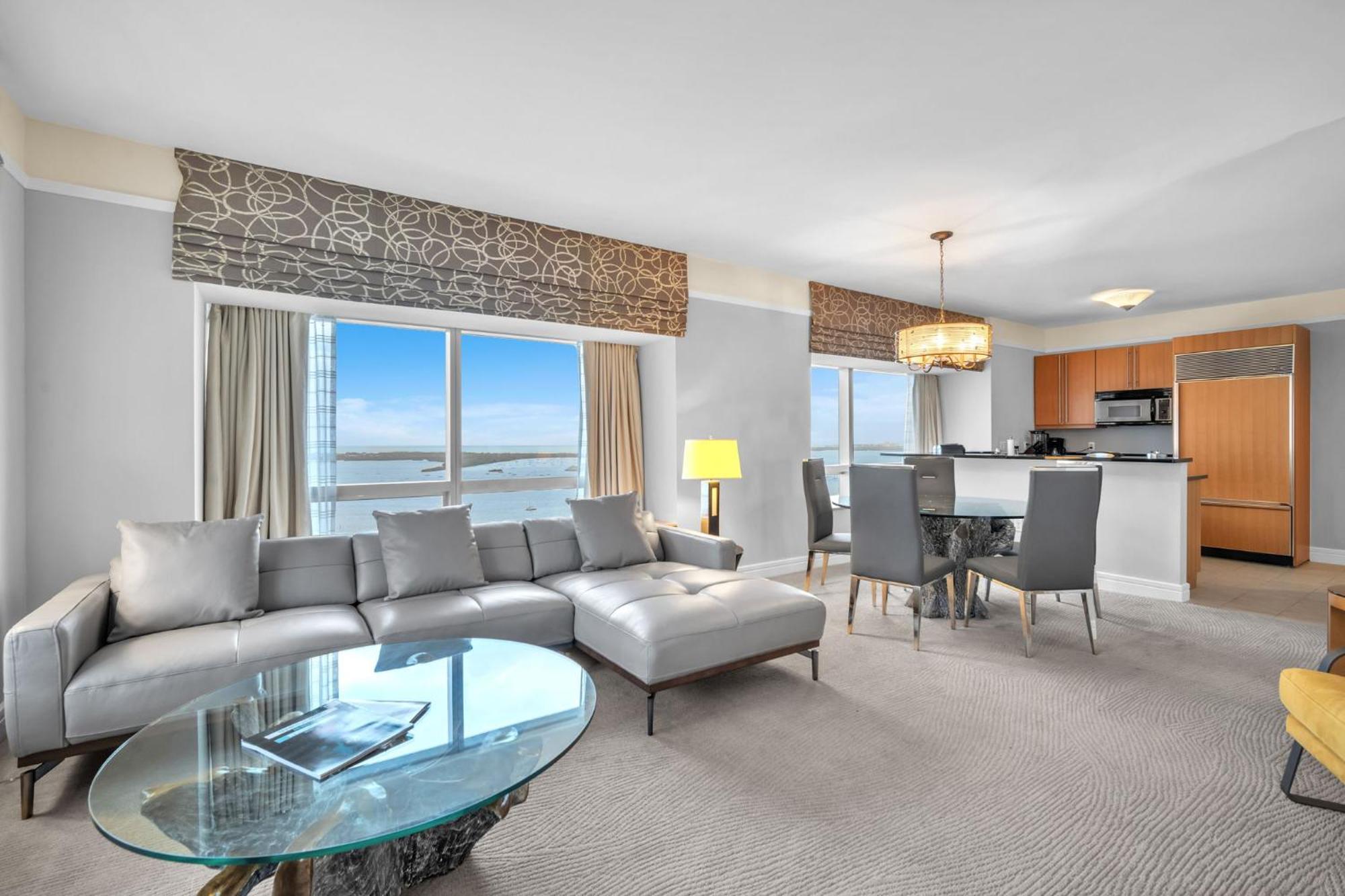 2 Bedroom Or King Studio Suites Four Seasons Hotel Miami Free Wi-Fi & Free Parking Eksteriør billede