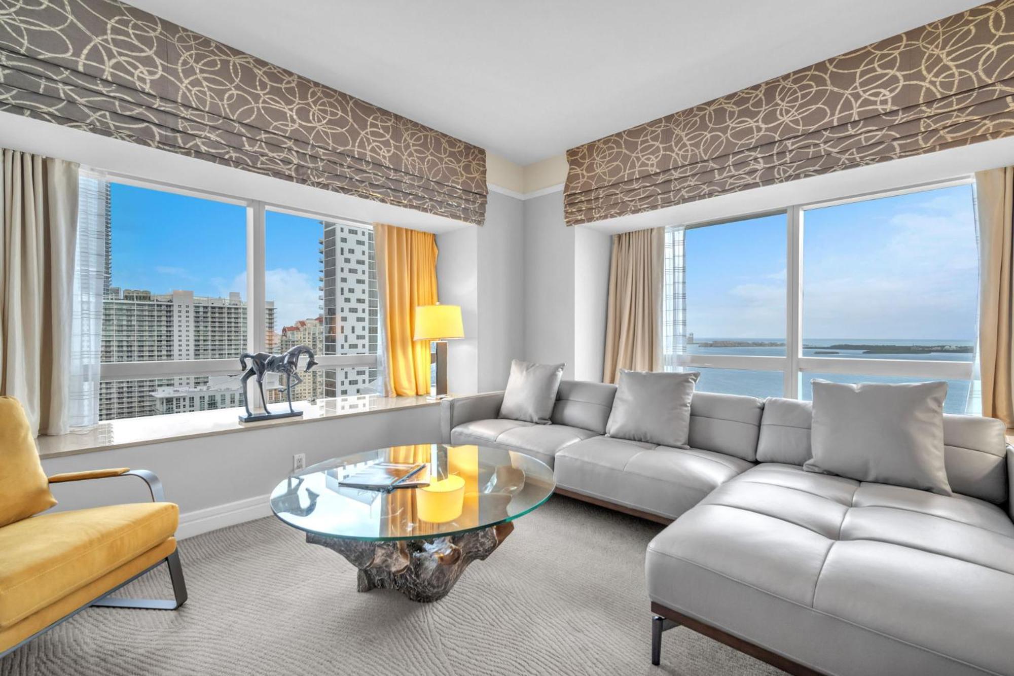 2 Bedroom Or King Studio Suites Four Seasons Hotel Miami Free Wi-Fi & Free Parking Eksteriør billede