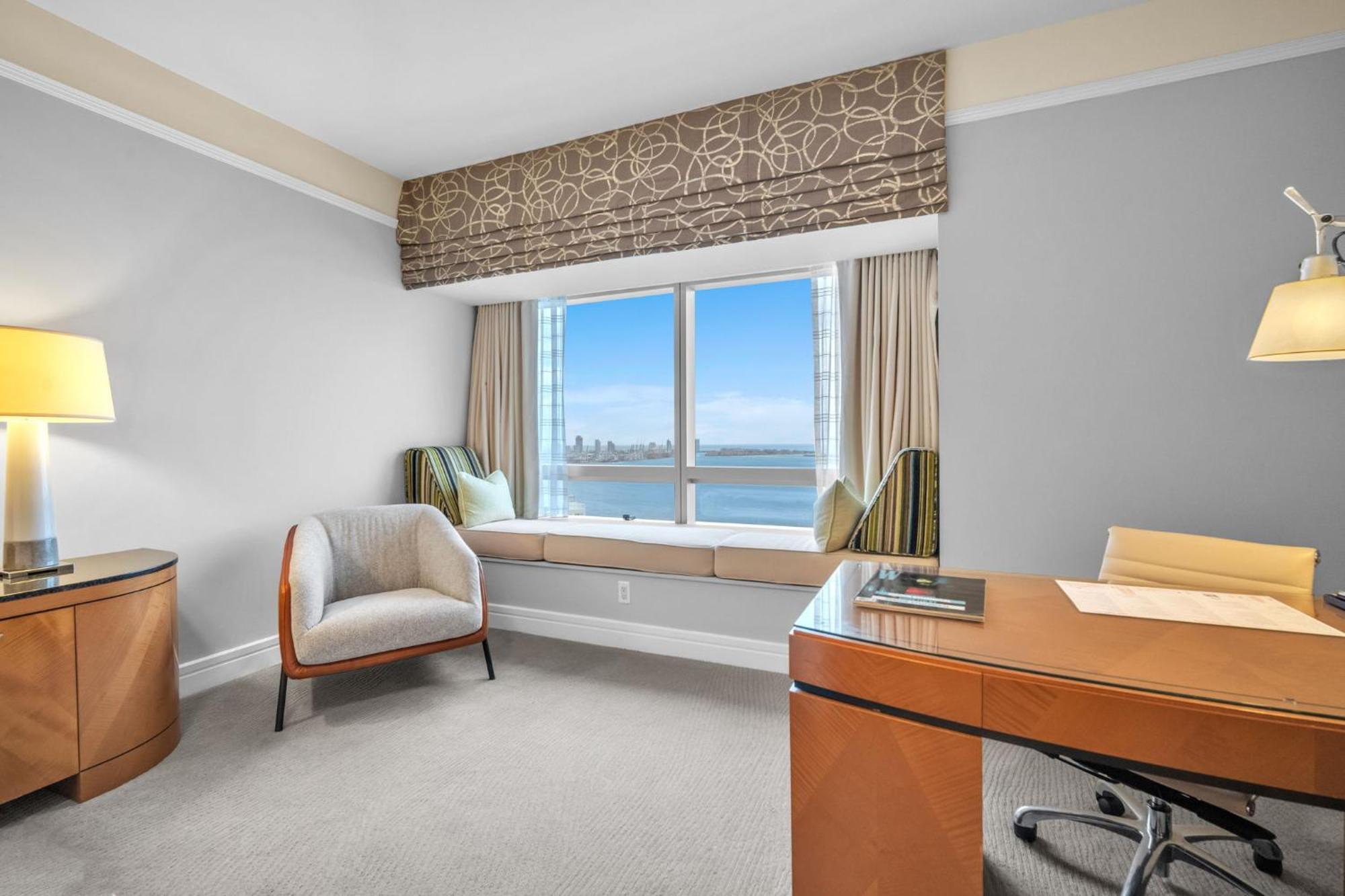 2 Bedroom Or King Studio Suites Four Seasons Hotel Miami Free Wi-Fi & Free Parking Eksteriør billede