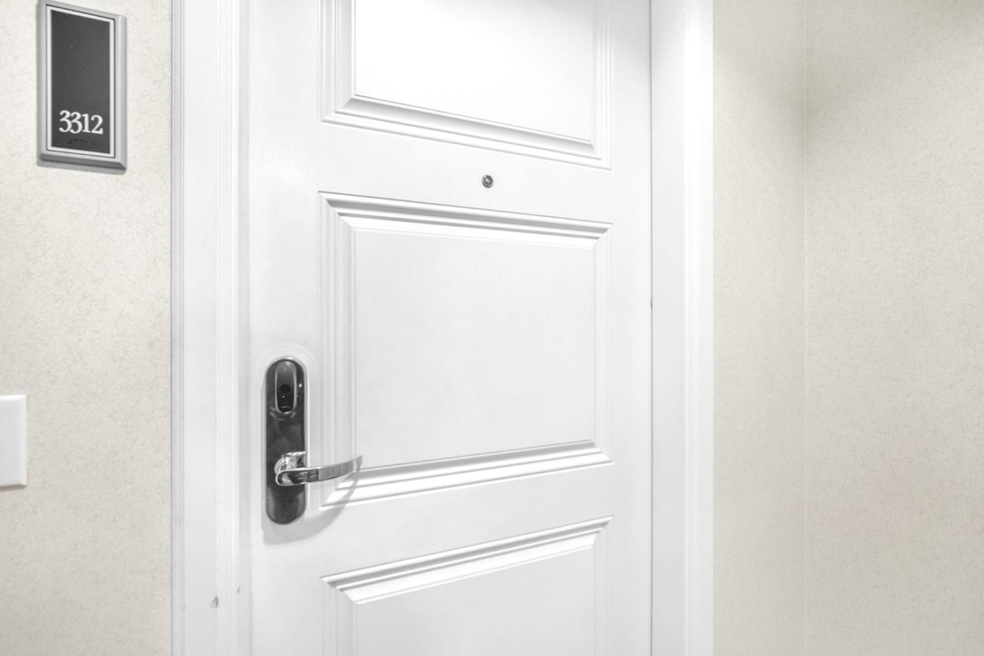 2 Bedroom Or King Studio Suites Four Seasons Hotel Miami Free Wi-Fi & Free Parking Eksteriør billede