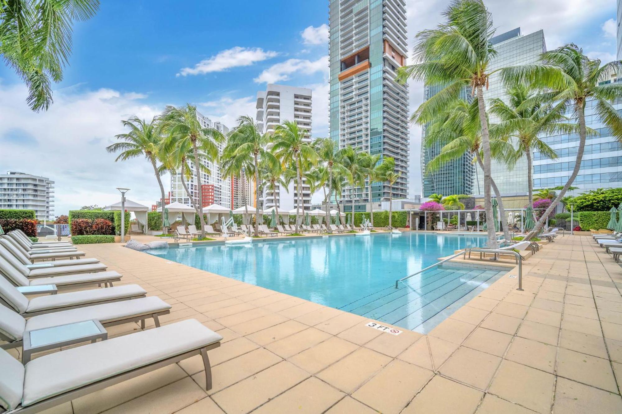 2 Bedroom Or King Studio Suites Four Seasons Hotel Miami Free Wi-Fi & Free Parking Eksteriør billede