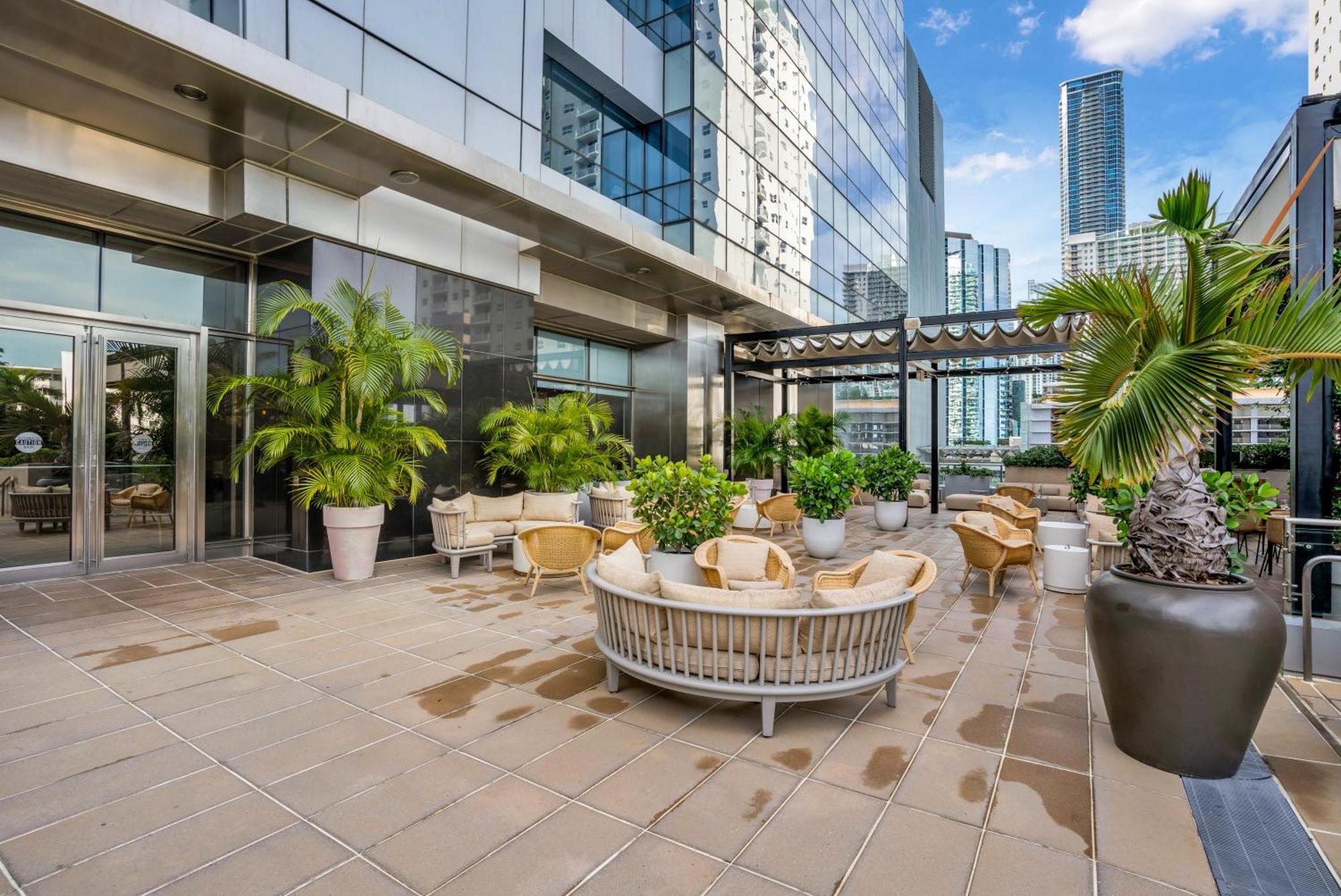 2 Bedroom Or King Studio Suites Four Seasons Hotel Miami Free Wi-Fi & Free Parking Eksteriør billede