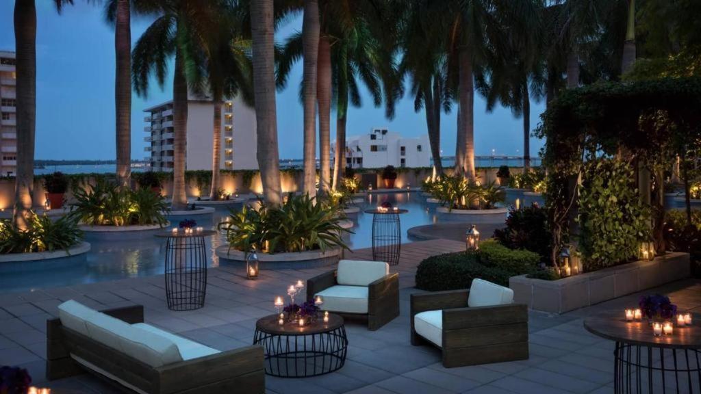 2 Bedroom Or King Studio Suites Four Seasons Hotel Miami Free Wi-Fi & Free Parking Eksteriør billede
