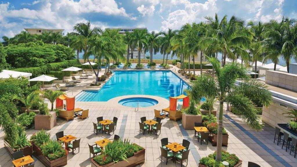 2 Bedroom Or King Studio Suites Four Seasons Hotel Miami Free Wi-Fi & Free Parking Eksteriør billede